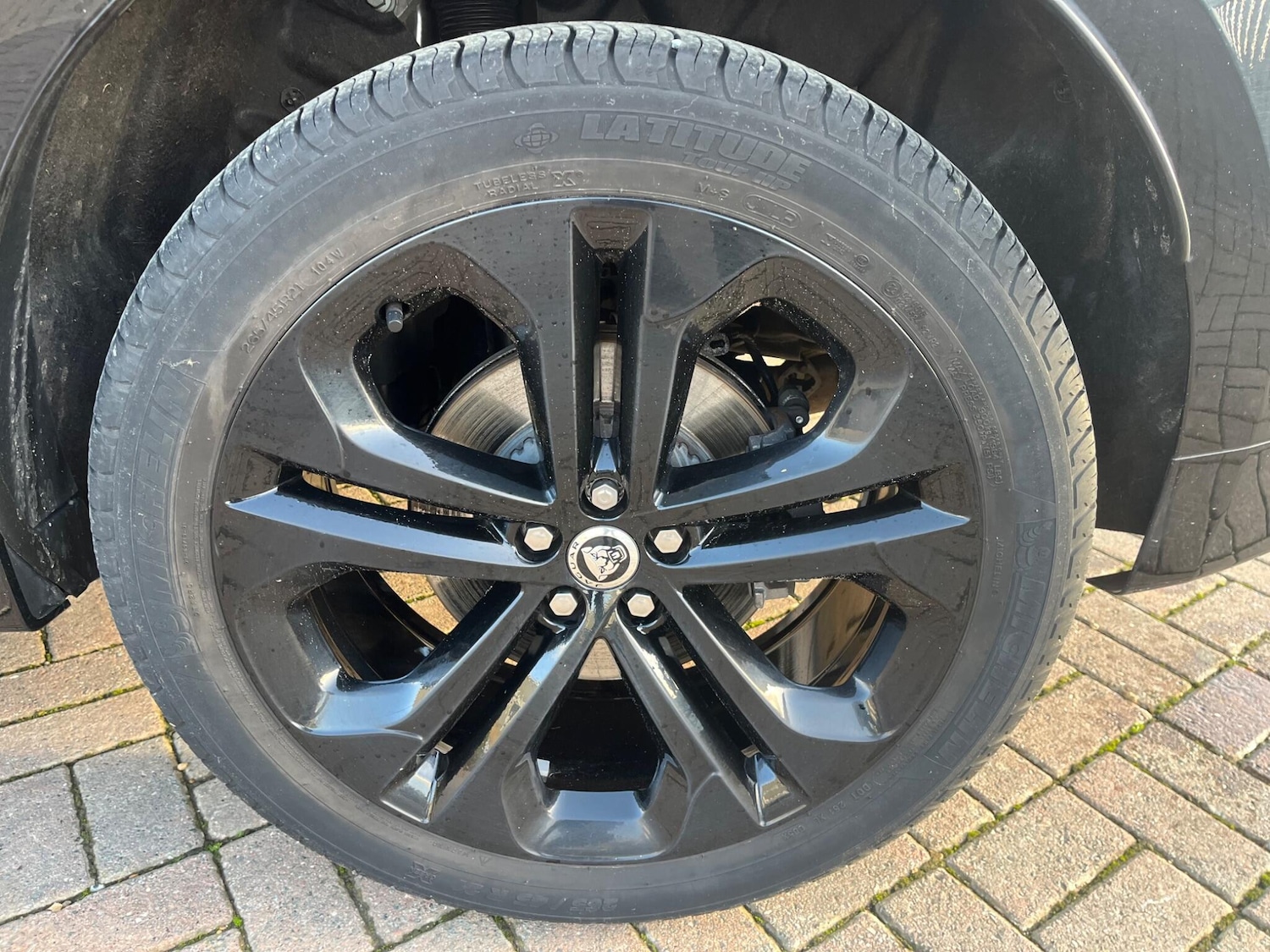 Used Jaguar F-Pace 2023 for sale - 77069402: Photo 4