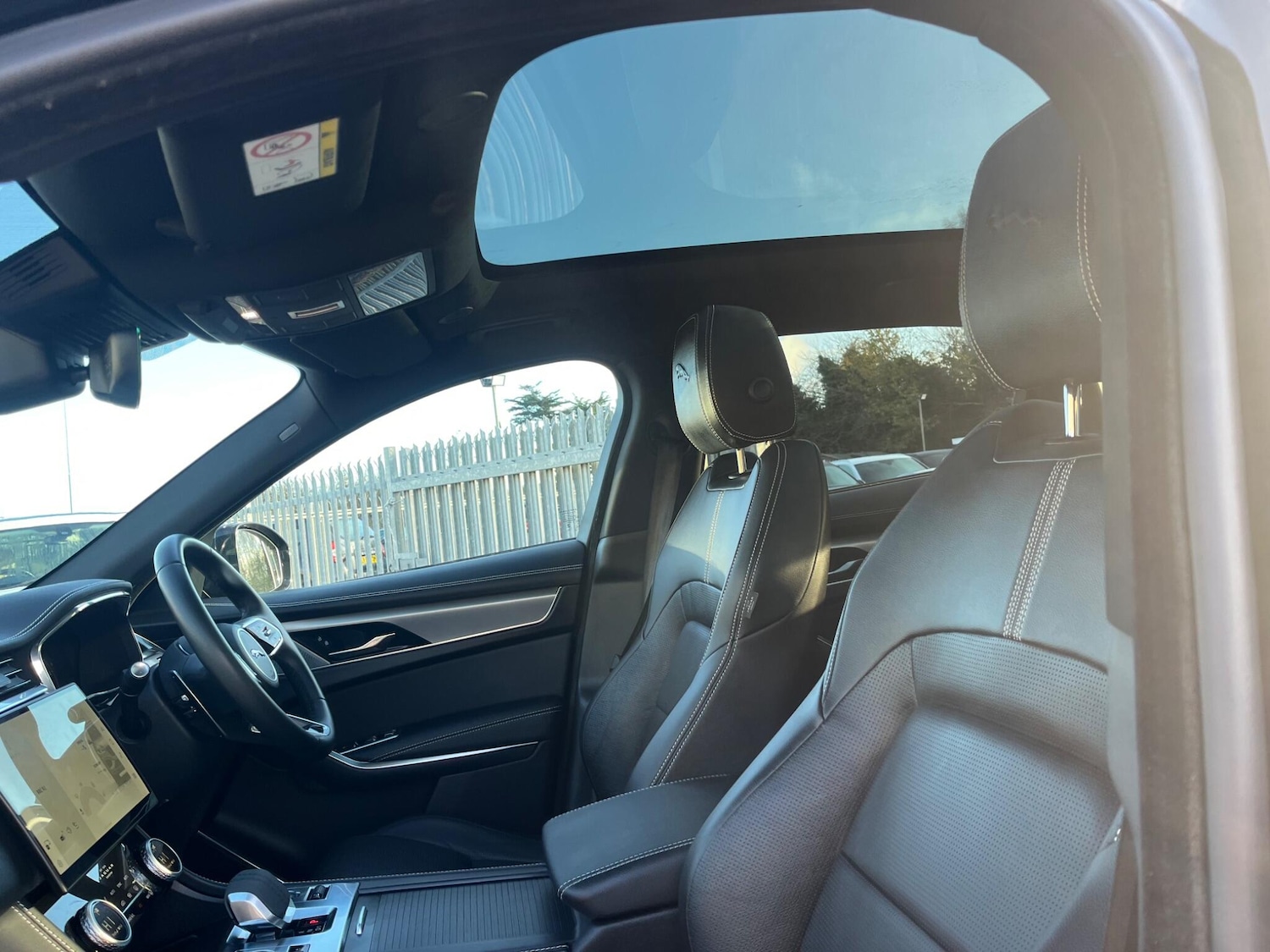 Used Jaguar F-Pace 2023 for sale - 77069402: Photo 45