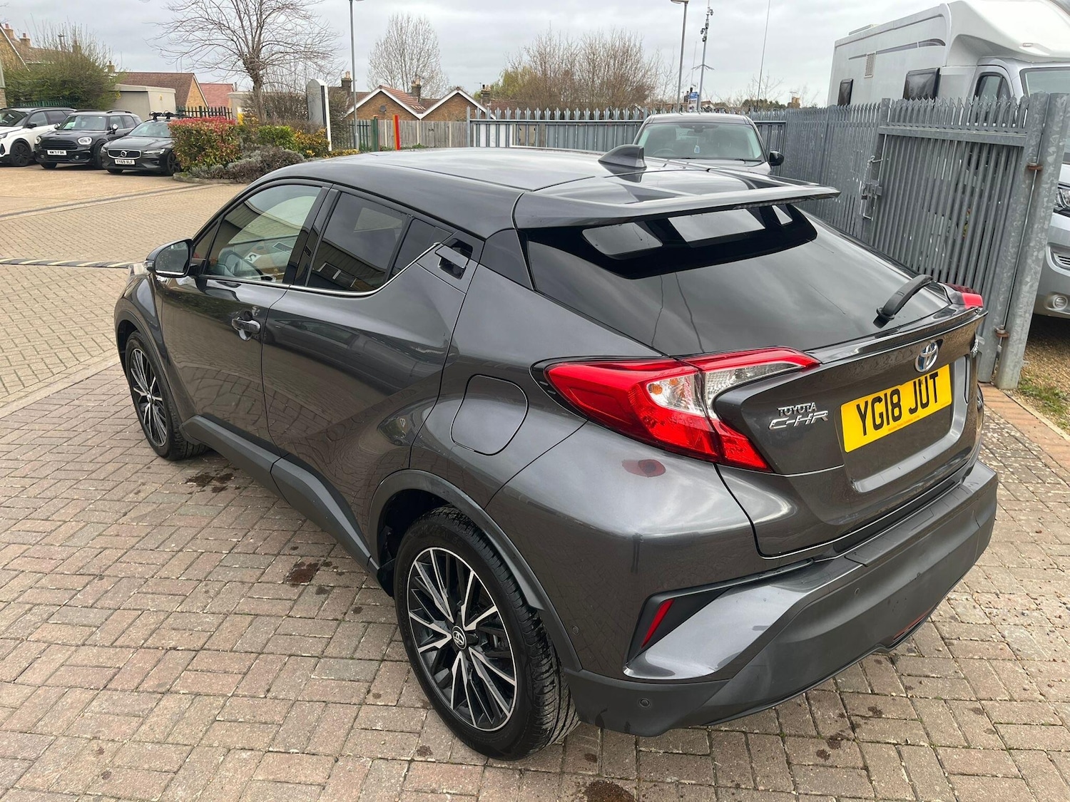 Used Toyota C-HR 2018 for sale - 77931816: Photo 10