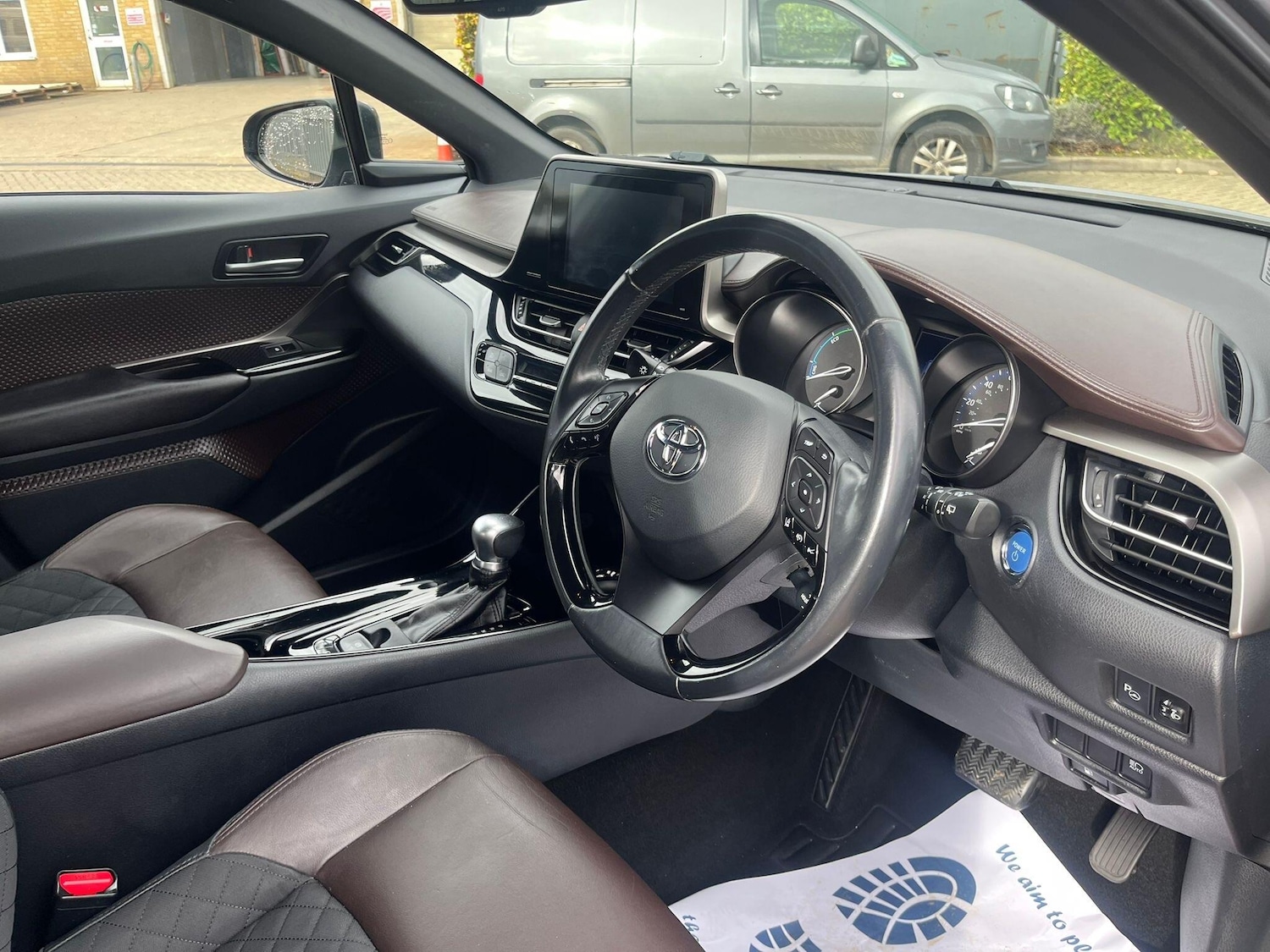 Used Toyota C-HR 2018 for sale - 77931816: Photo 14