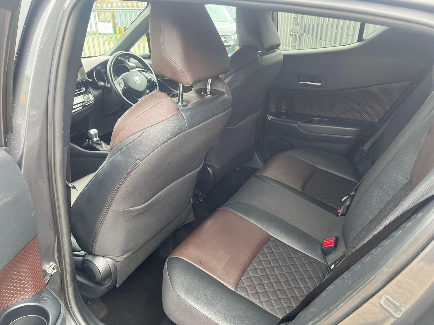 Used Toyota C-HR 2018 for sale - 77931816: Photo 21