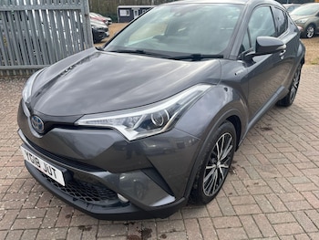 Used Toyota C-HR 2018 for sale - 77931816: Photo