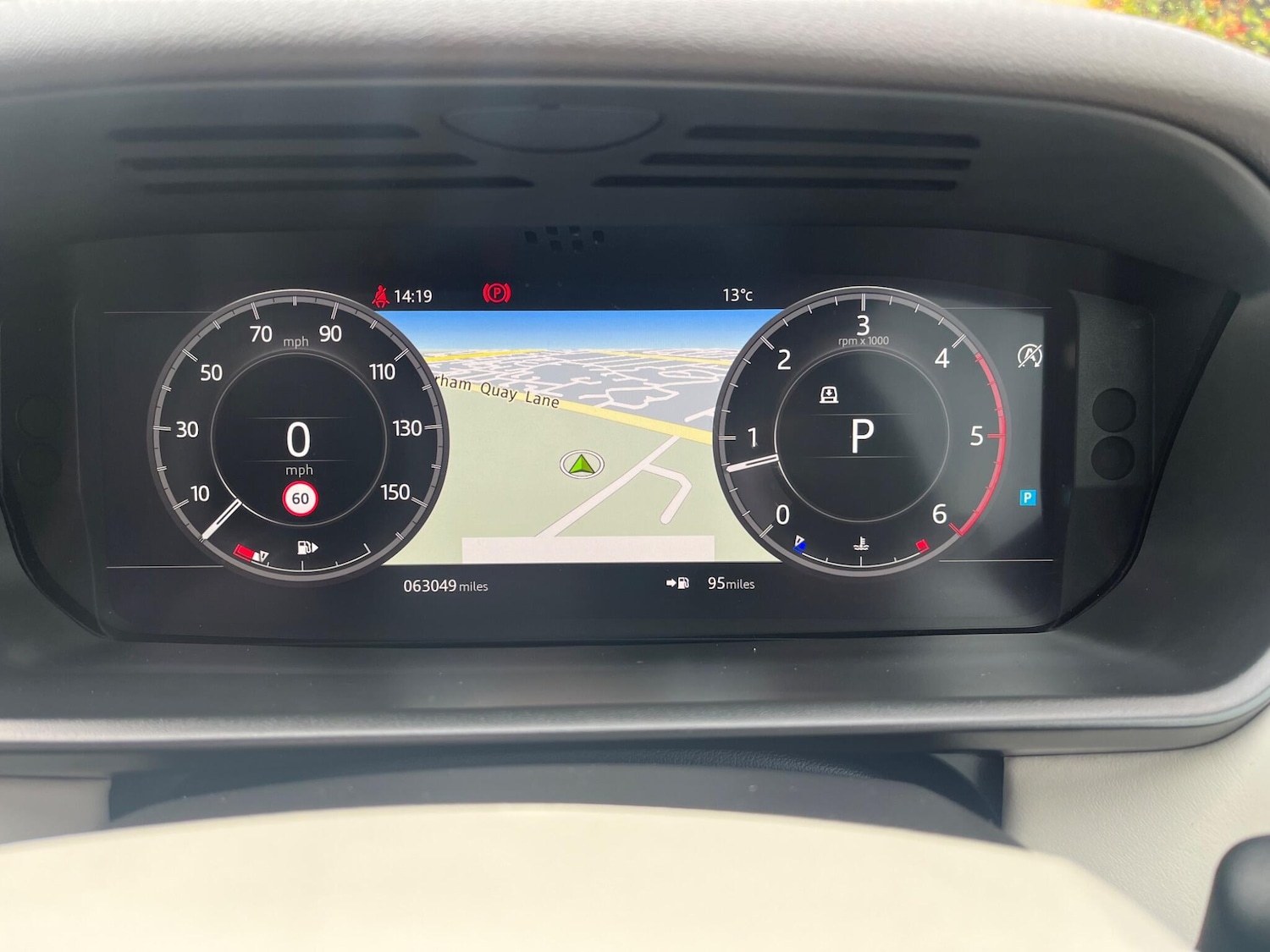 Used Land Rover Discovery 2018 for sale - 78047238: Photo 51