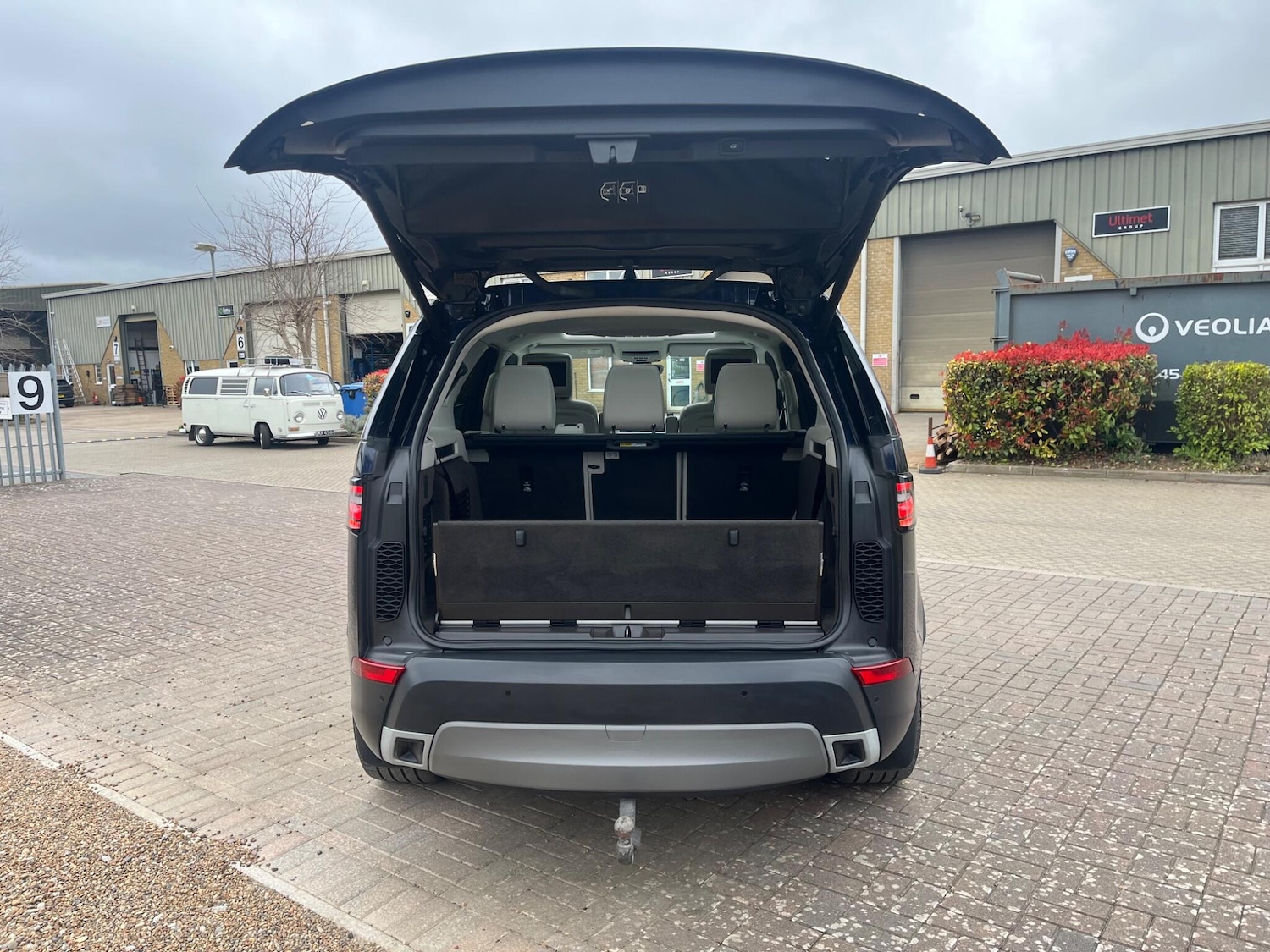 Used Land Rover Discovery 2018 for sale - 78047238: Photo 52