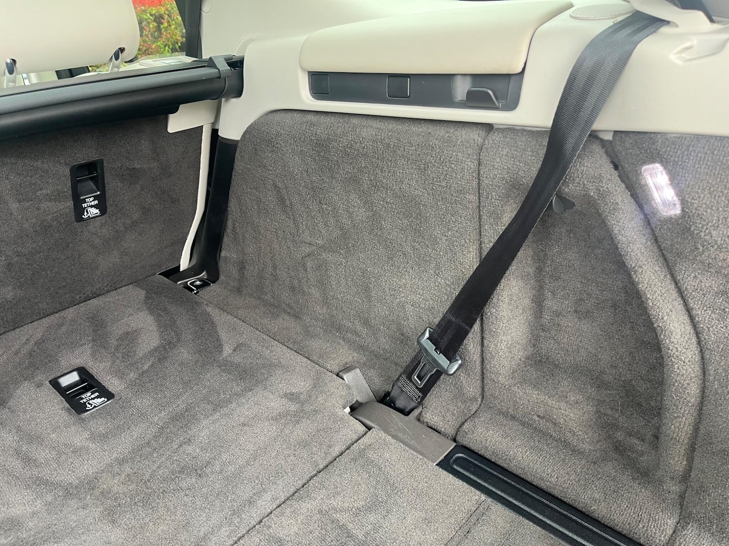 Used Land Rover Discovery 2018 for sale - 78047238: Photo 60