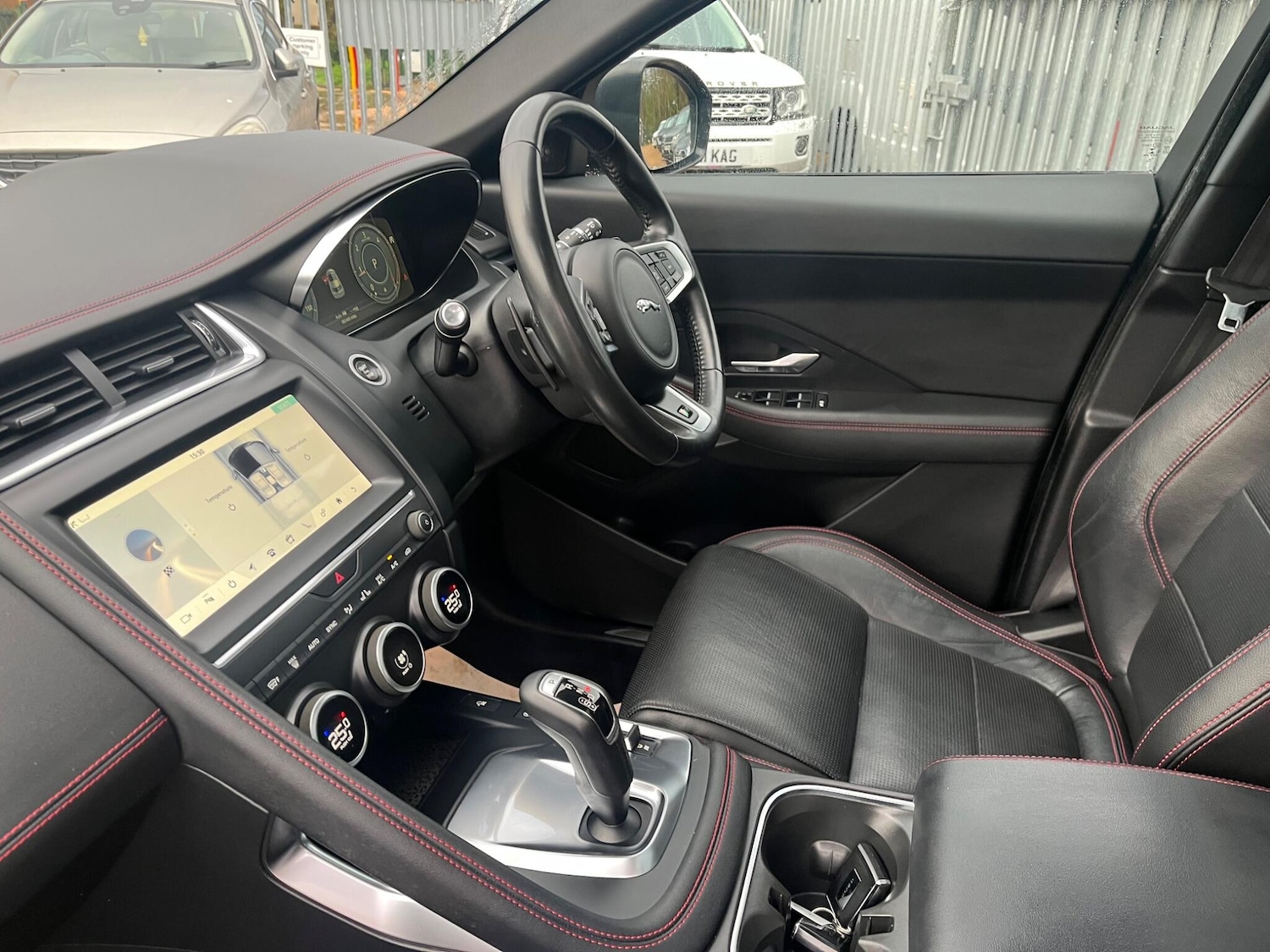 Used Jaguar E-Pace 2019 for sale - 76690939: Photo 29