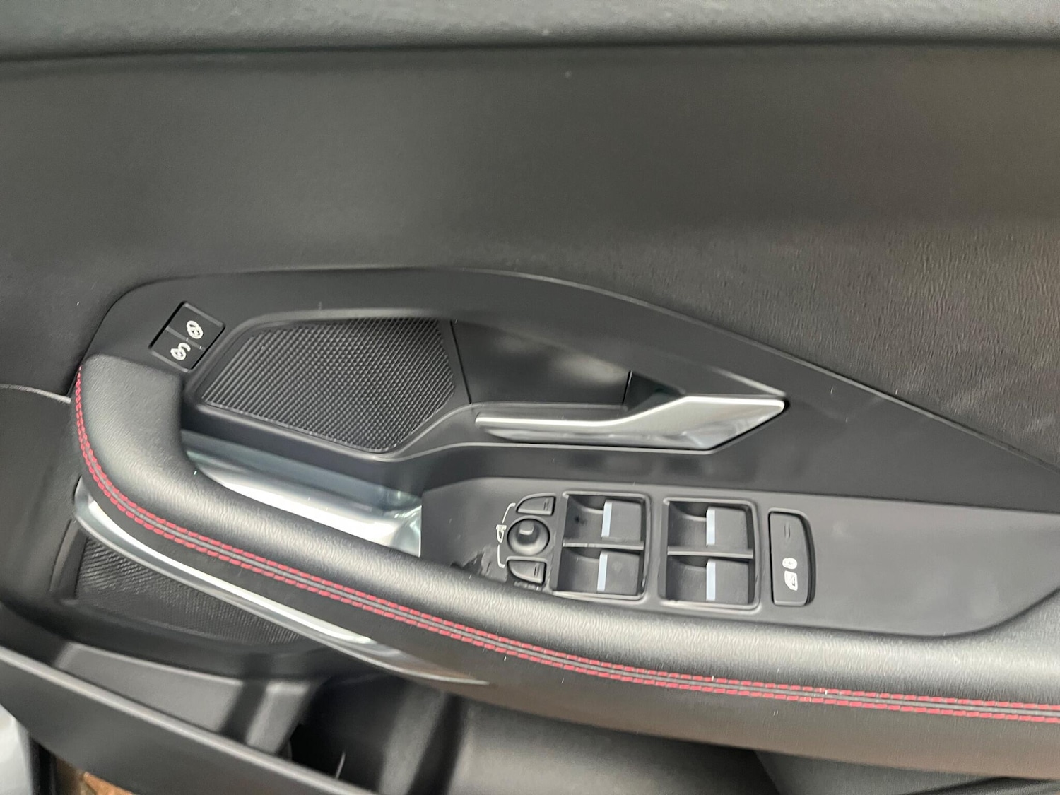 Used Jaguar E-Pace 2019 for sale - 76690939: Photo 36