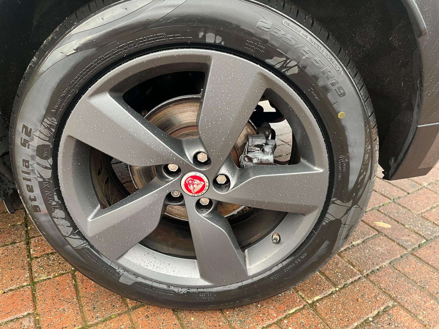 Used Jaguar E-Pace 2019 for sale - 76690939: Photo 37