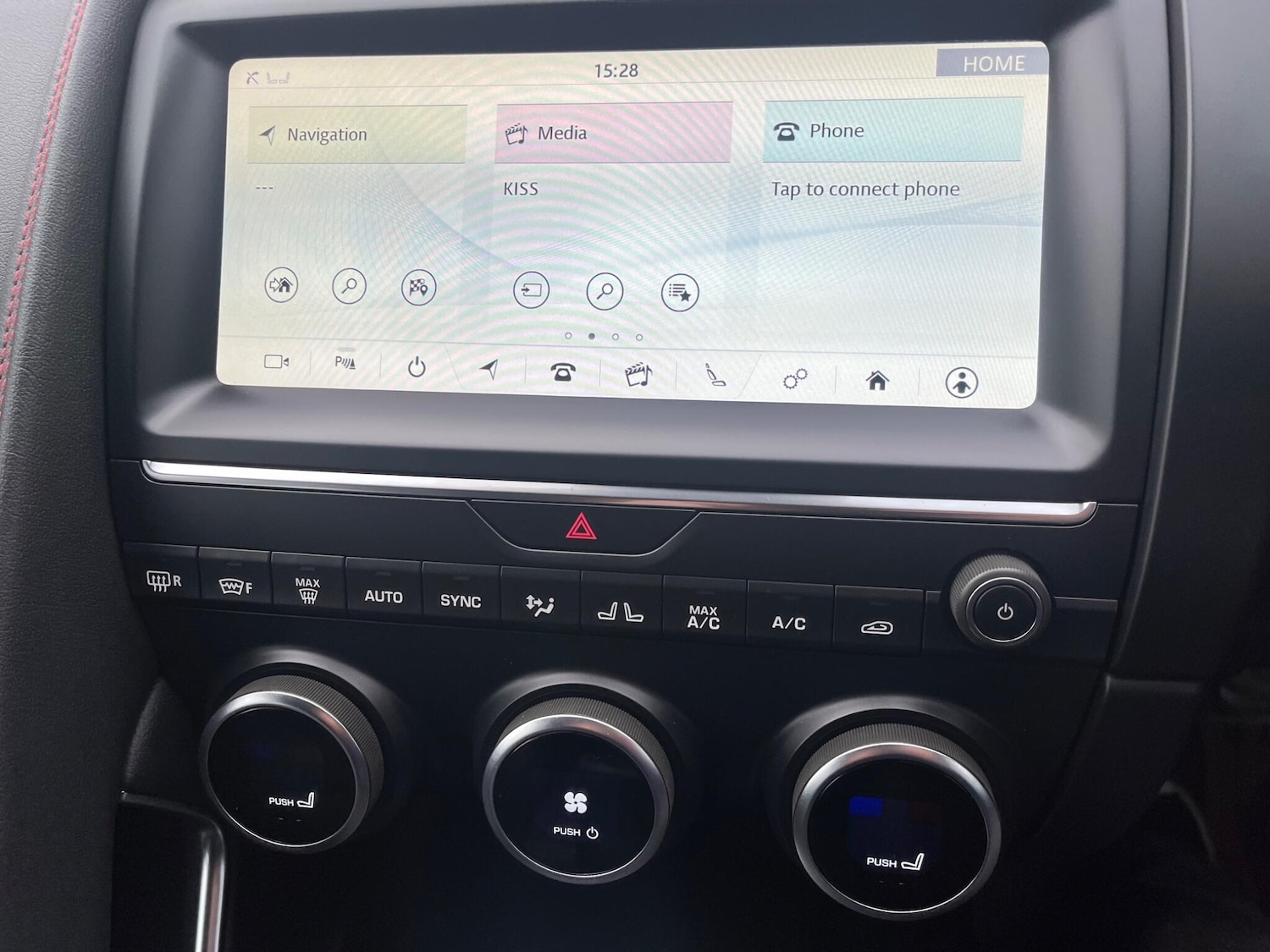 Used Jaguar E-Pace 2019 for sale - 76690939: Photo 41