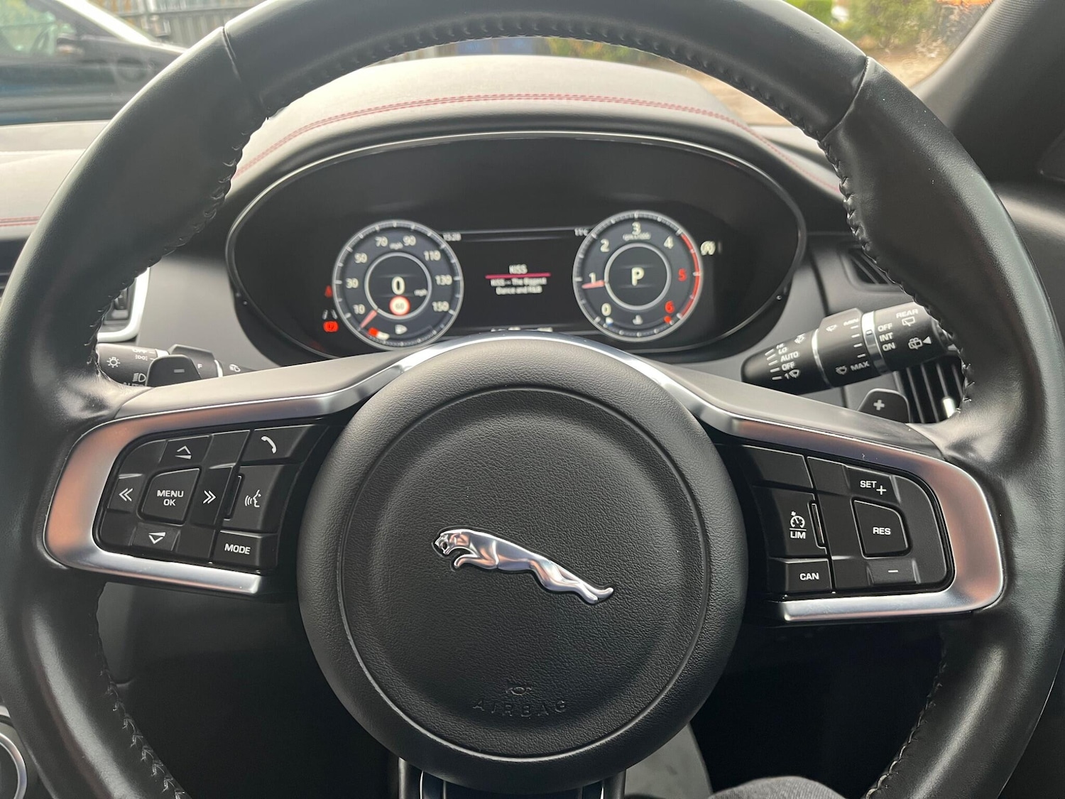 Used Jaguar E-Pace 2019 for sale - 76690939: Photo 46