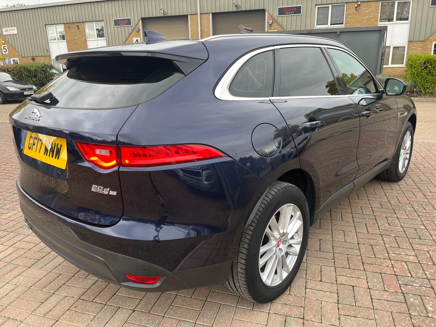 Used Jaguar F-Pace 2017 for sale - 76690931: Photo 26