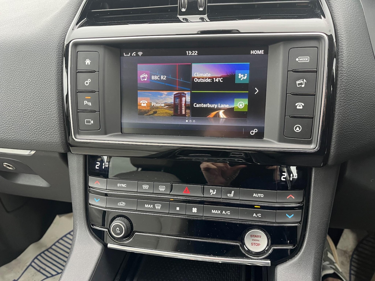 Used Jaguar F-Pace 2017 for sale - 76690931: Photo 44