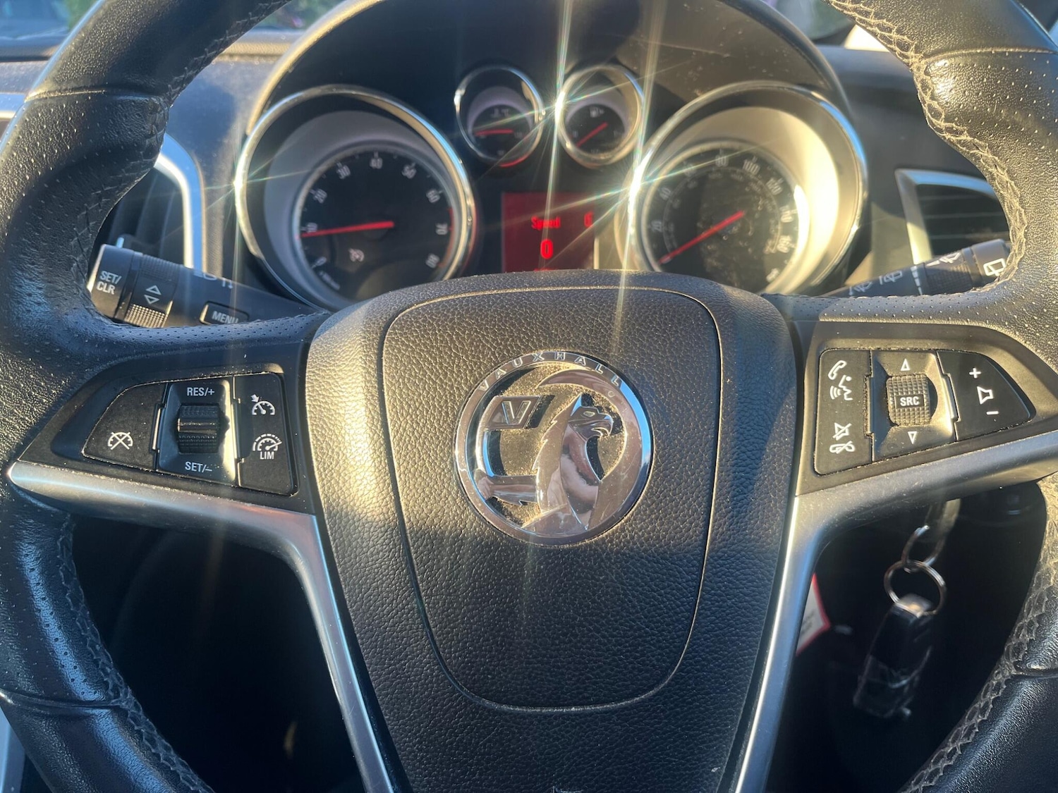 Used Vauxhall Astra 2014 for sale - 76711932: Photo 38