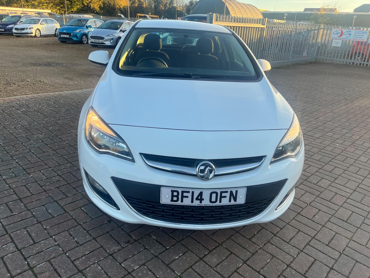 Used Vauxhall Astra 2014 for sale - 76711932: Photo 4