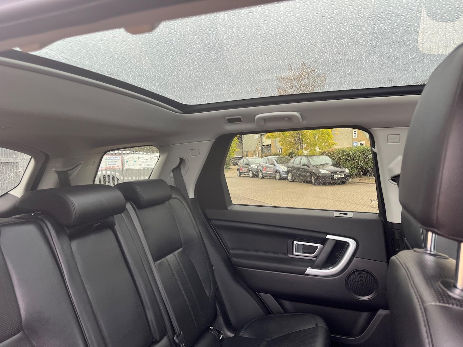 Used Land Rover Discovery Sport 2016 for sale - 76690942: Photo 11