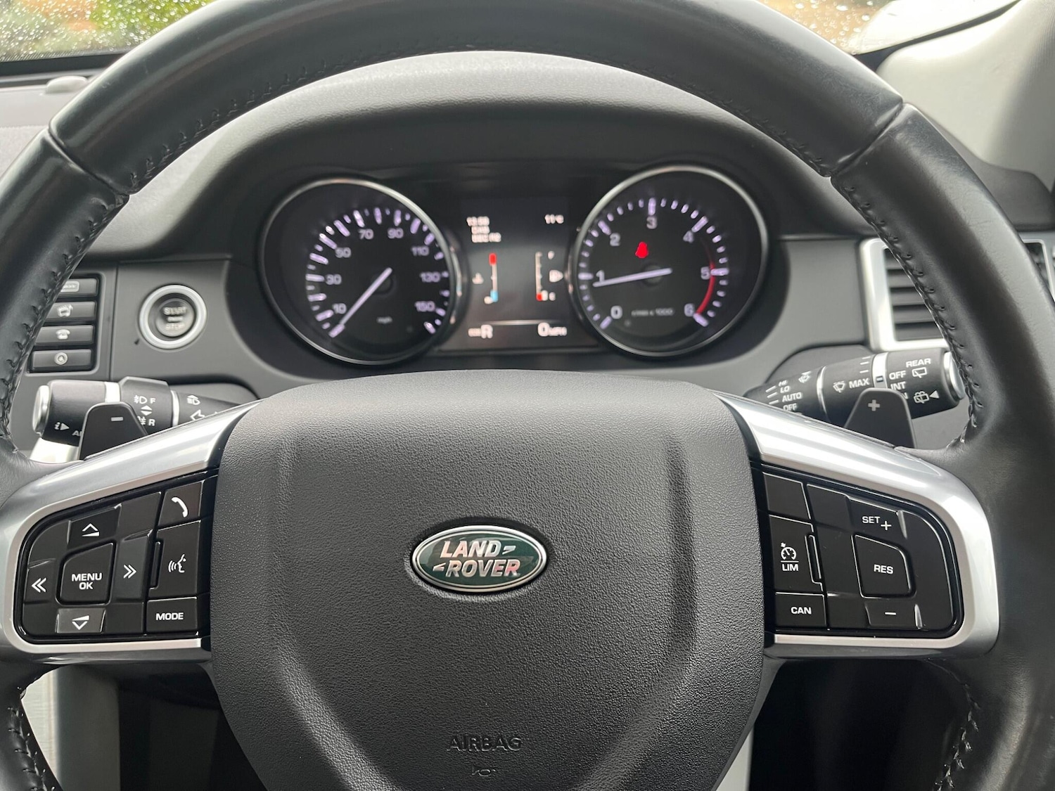 Used Land Rover Discovery Sport 2016 for sale - 76690942: Photo 36