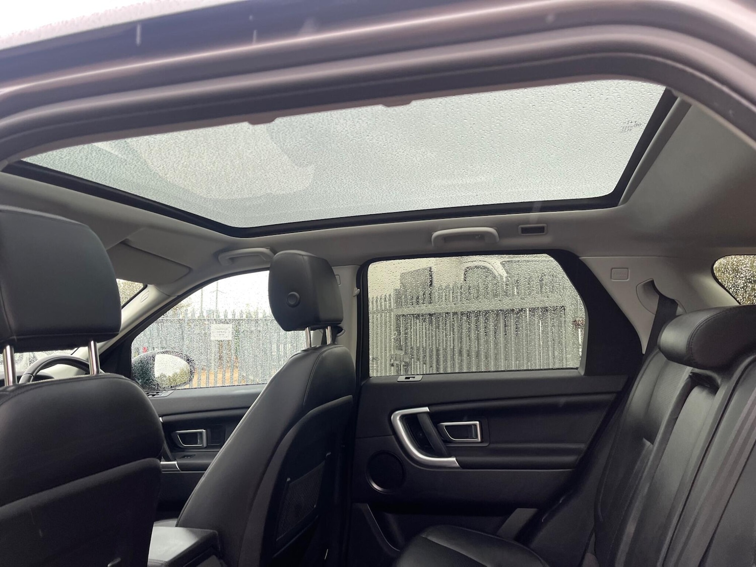 Used Land Rover Discovery Sport 2016 for sale - 76690942: Photo 41