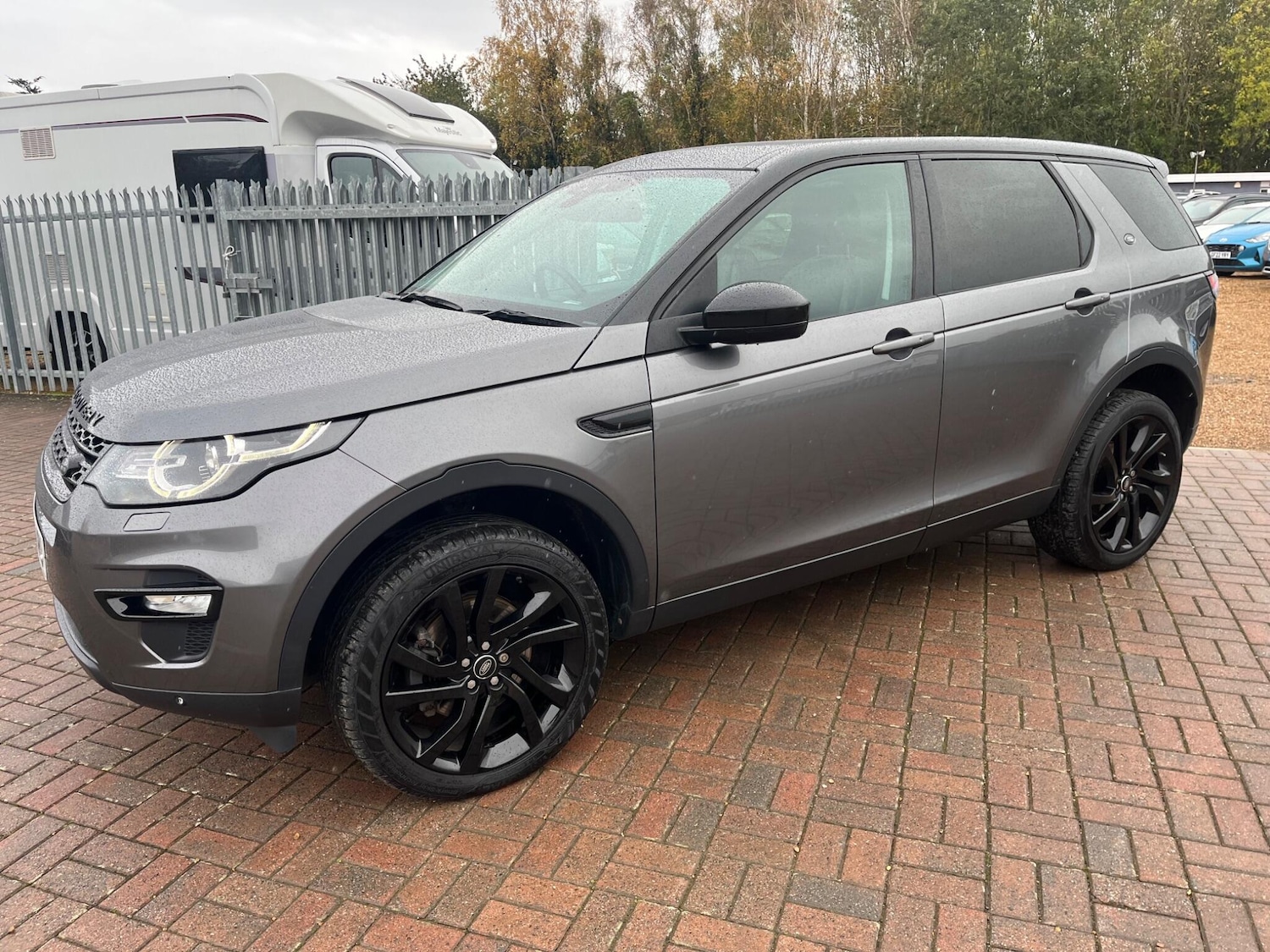 Used Land Rover Discovery Sport 2016 for sale - 76690942: Photo 5