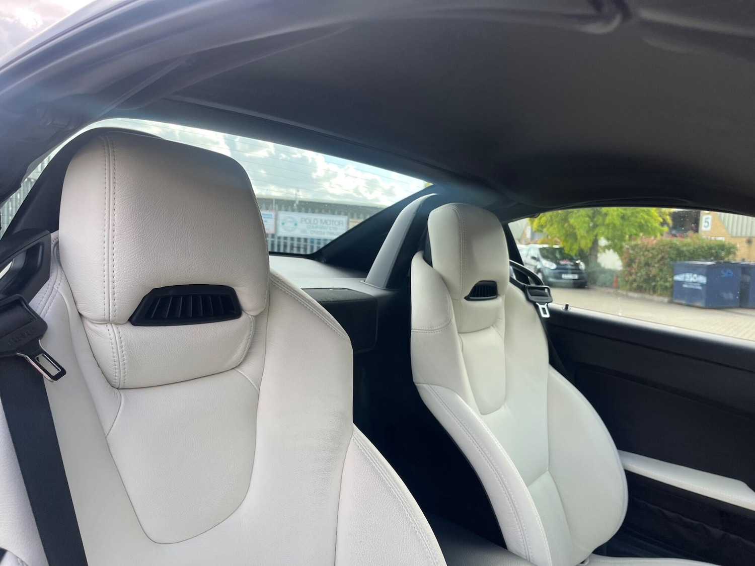 Used Mercedes-Benz SLC 2017 for sale - 76690950: Photo 10