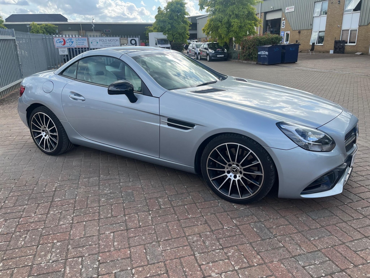 Used Mercedes-Benz SLC 2017 for sale - 76690950: Photo 15