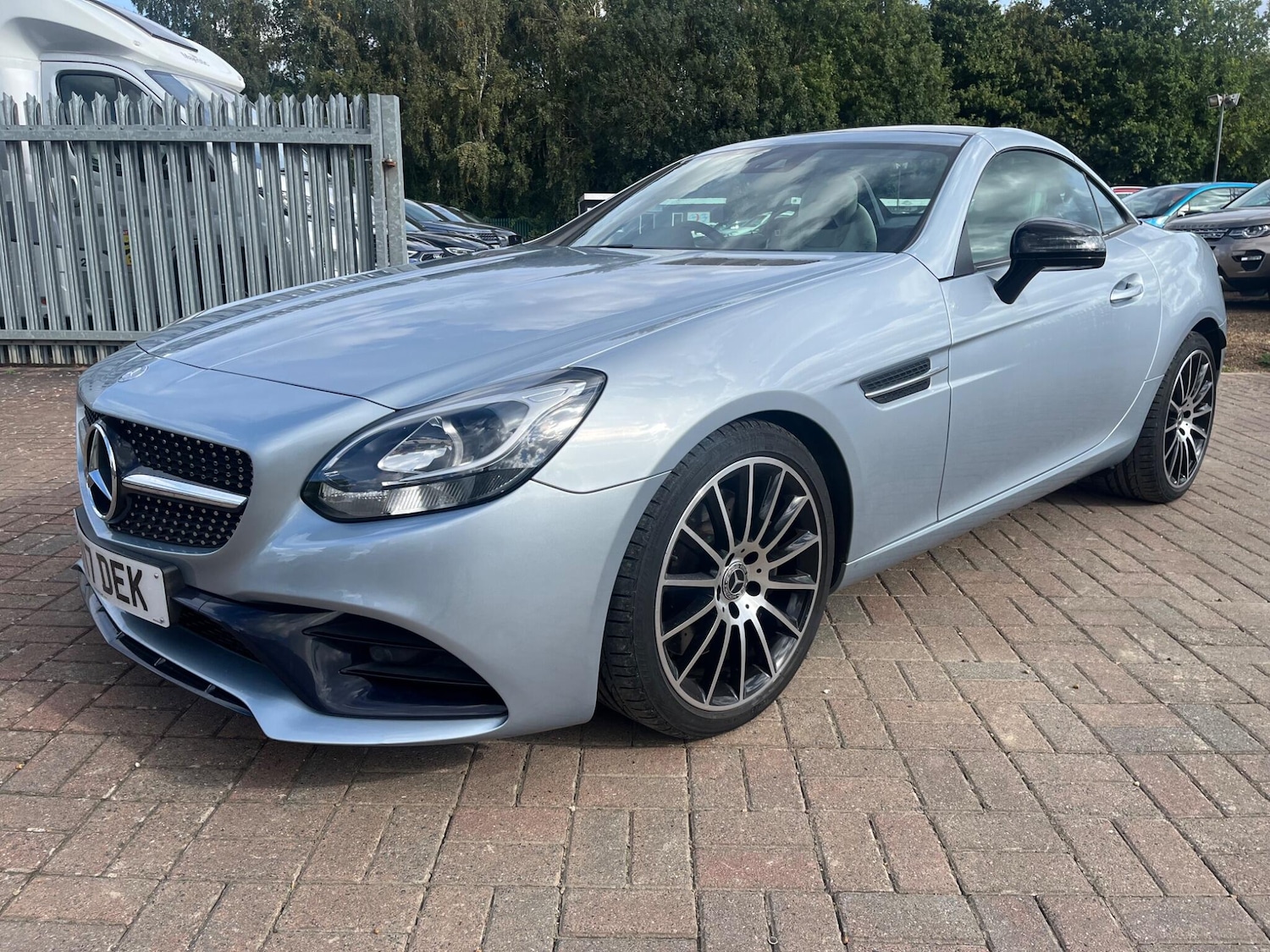 Used Mercedes-Benz SLC 2017 for sale - 76690950: Photo 20