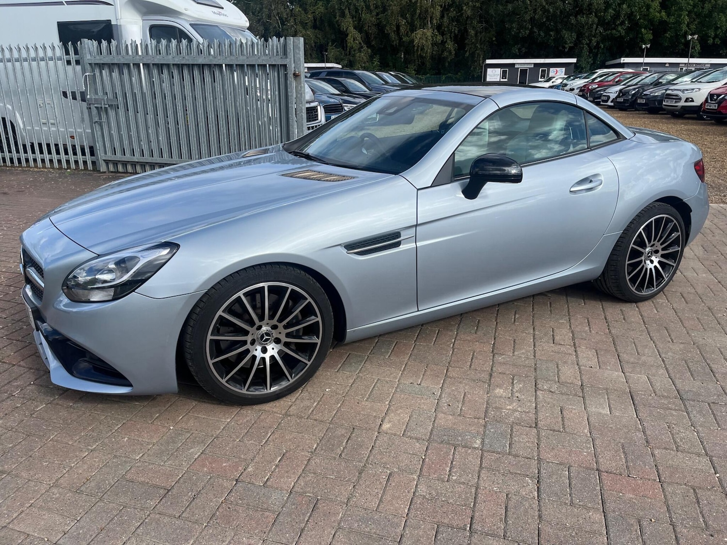 Used Mercedes-Benz SLC 2017 for sale - 76690950: Photo 22