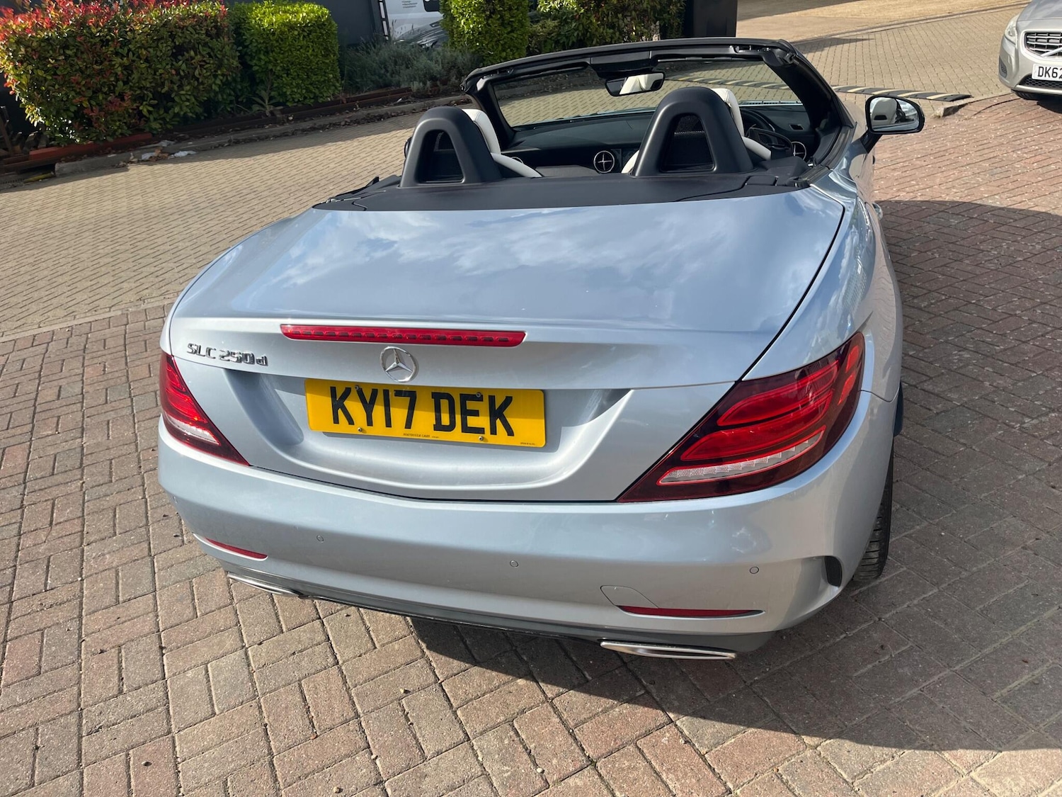 Used Mercedes-Benz SLC 2017 for sale - 76690950: Photo 27