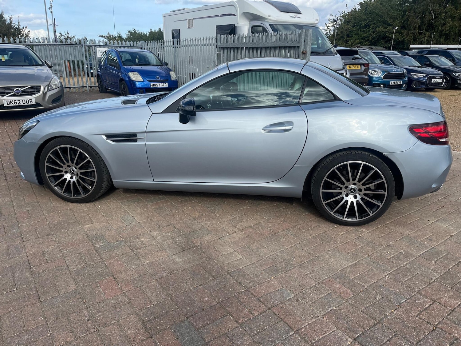 Used Mercedes-Benz SLC 2017 for sale - 76690950: Photo 28