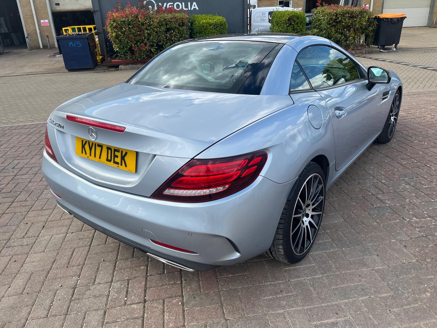 Used Mercedes-Benz SLC 2017 for sale - 76690950: Photo 35