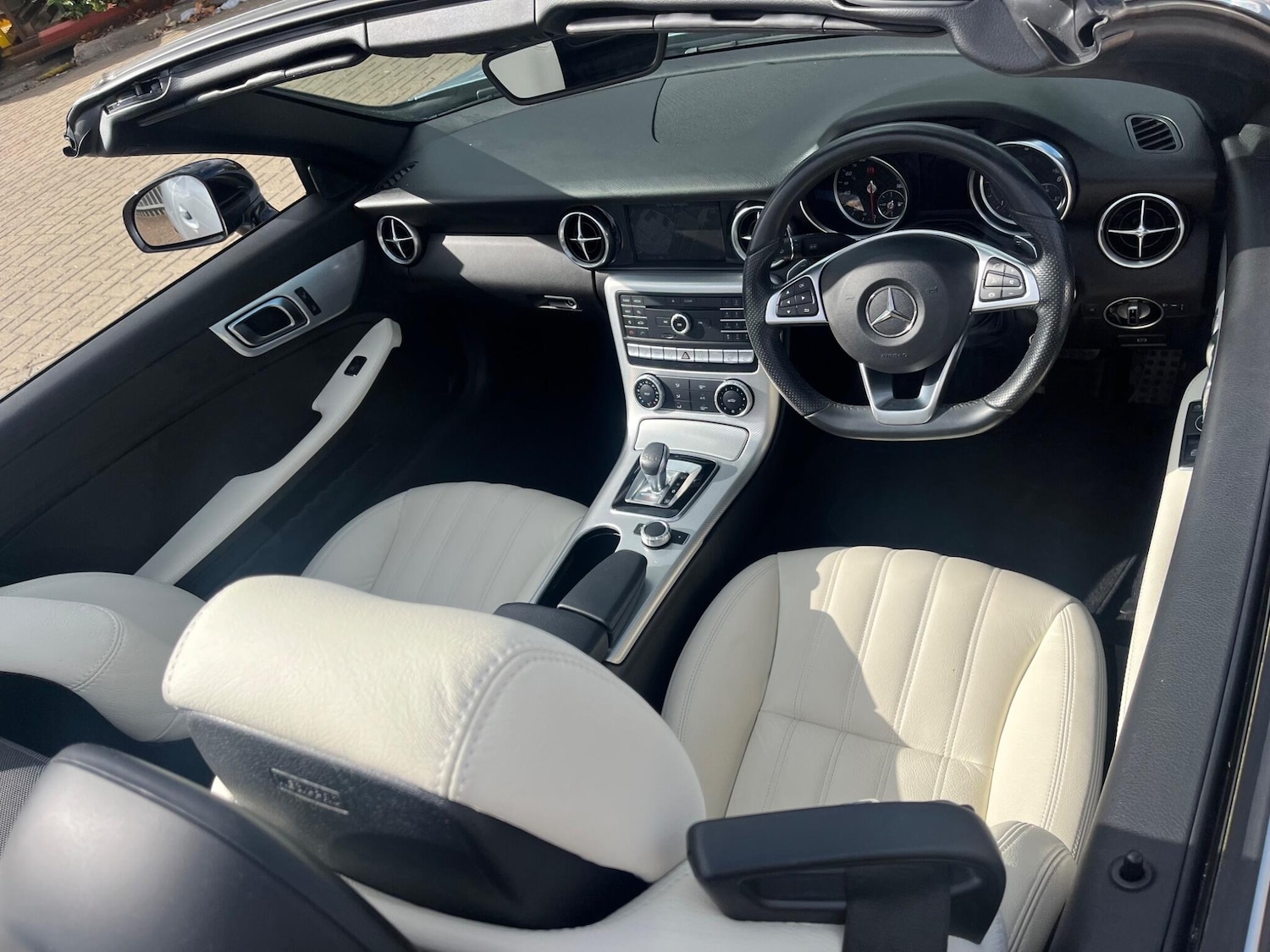 Used Mercedes-Benz SLC 2017 for sale - 76690950: Photo 38