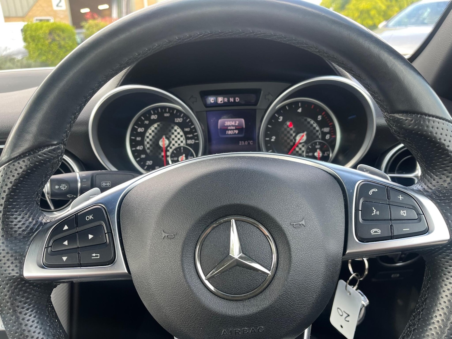 Used Mercedes-Benz SLC 2017 for sale - 76690950: Photo 53