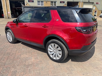 Used Land Rover Discovery Sport 2019 for sale - 79441513: Photo