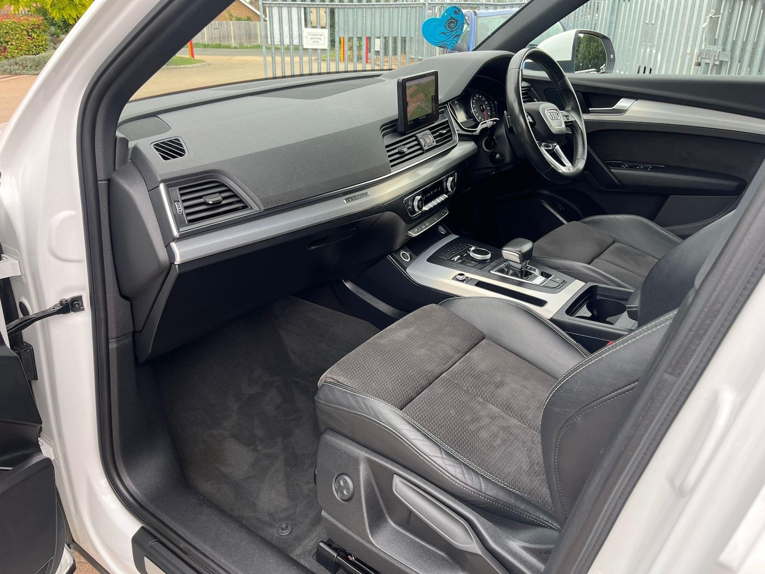 Used Audi Q5 2017 for sale - 78203932: Photo 66