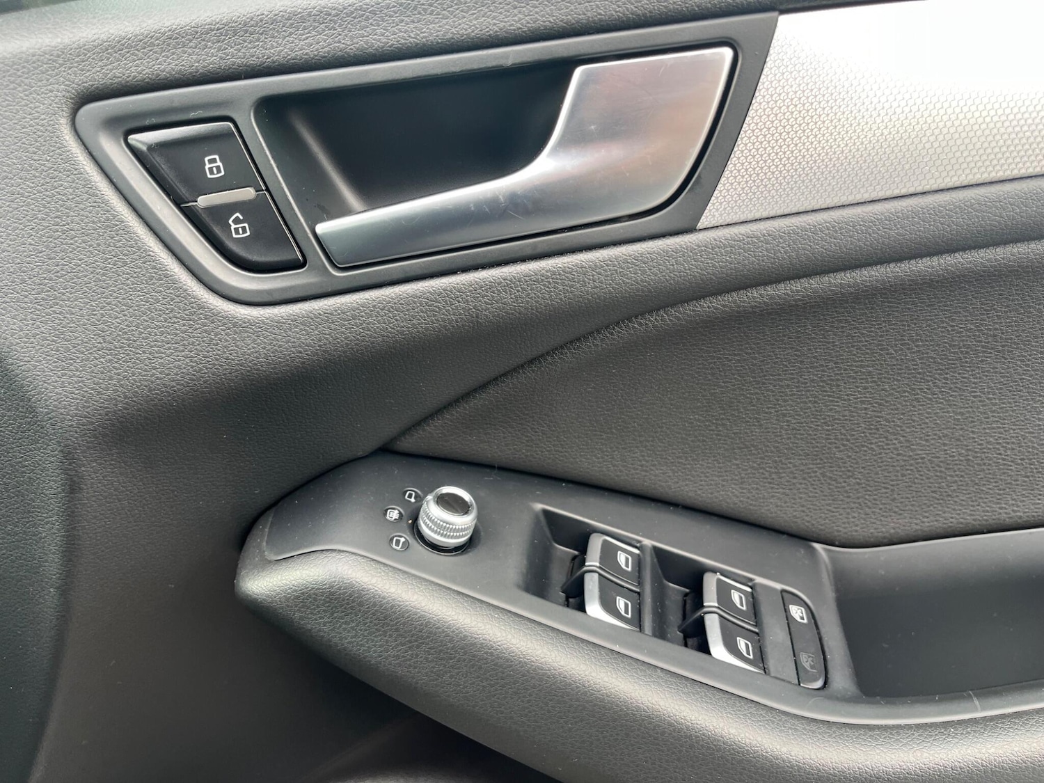 Used Audi Q5 2012 for sale - 77703294: Photo 32