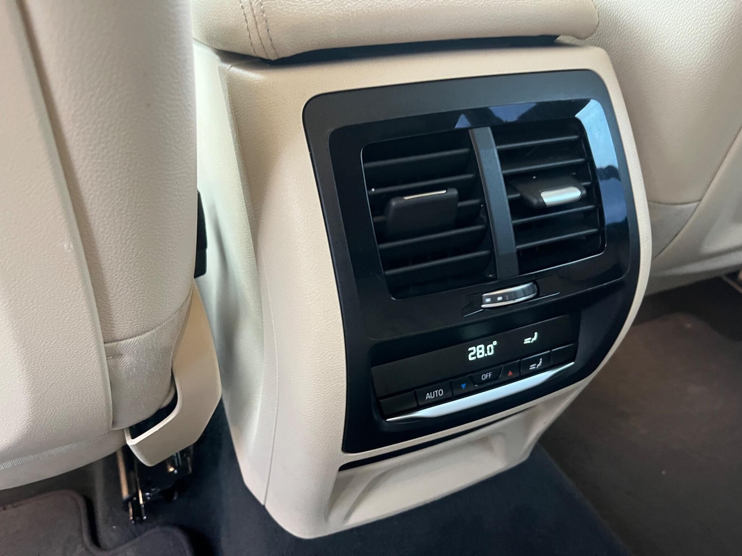 Used BMW X4 2019 for sale - 76690944: Photo 31