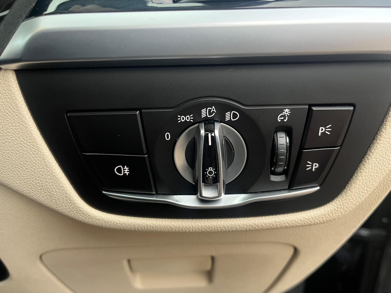 Used BMW X4 2019 for sale - 76690944: Photo 32