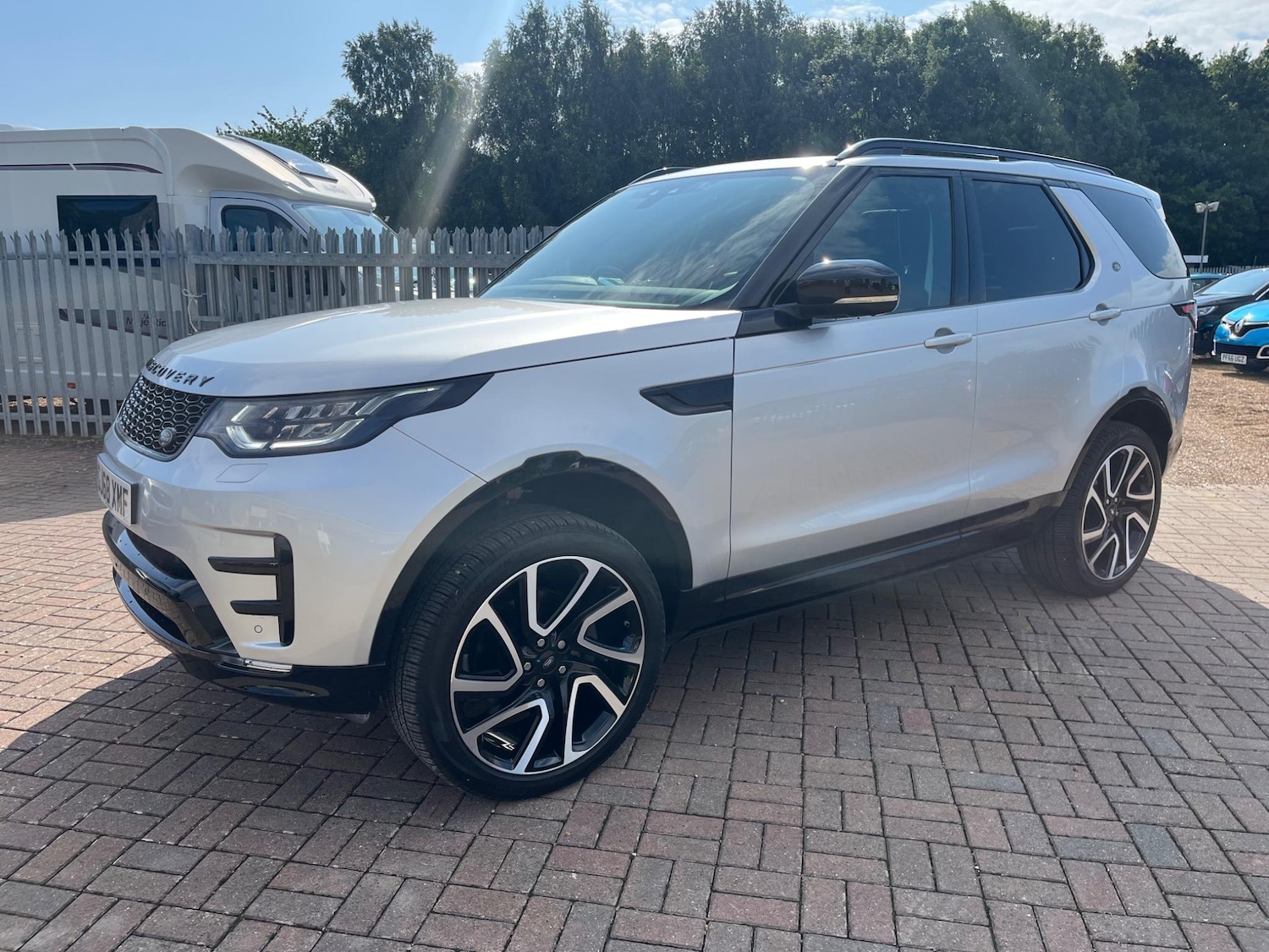 Used Land Rover Discovery for sale - 76690929: Photo 1