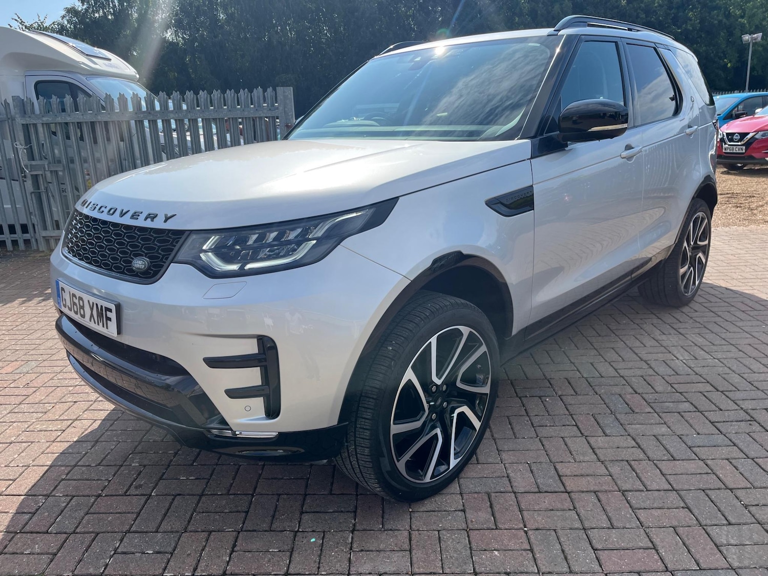 Used Land Rover Discovery for sale - 76690929: Photo 11