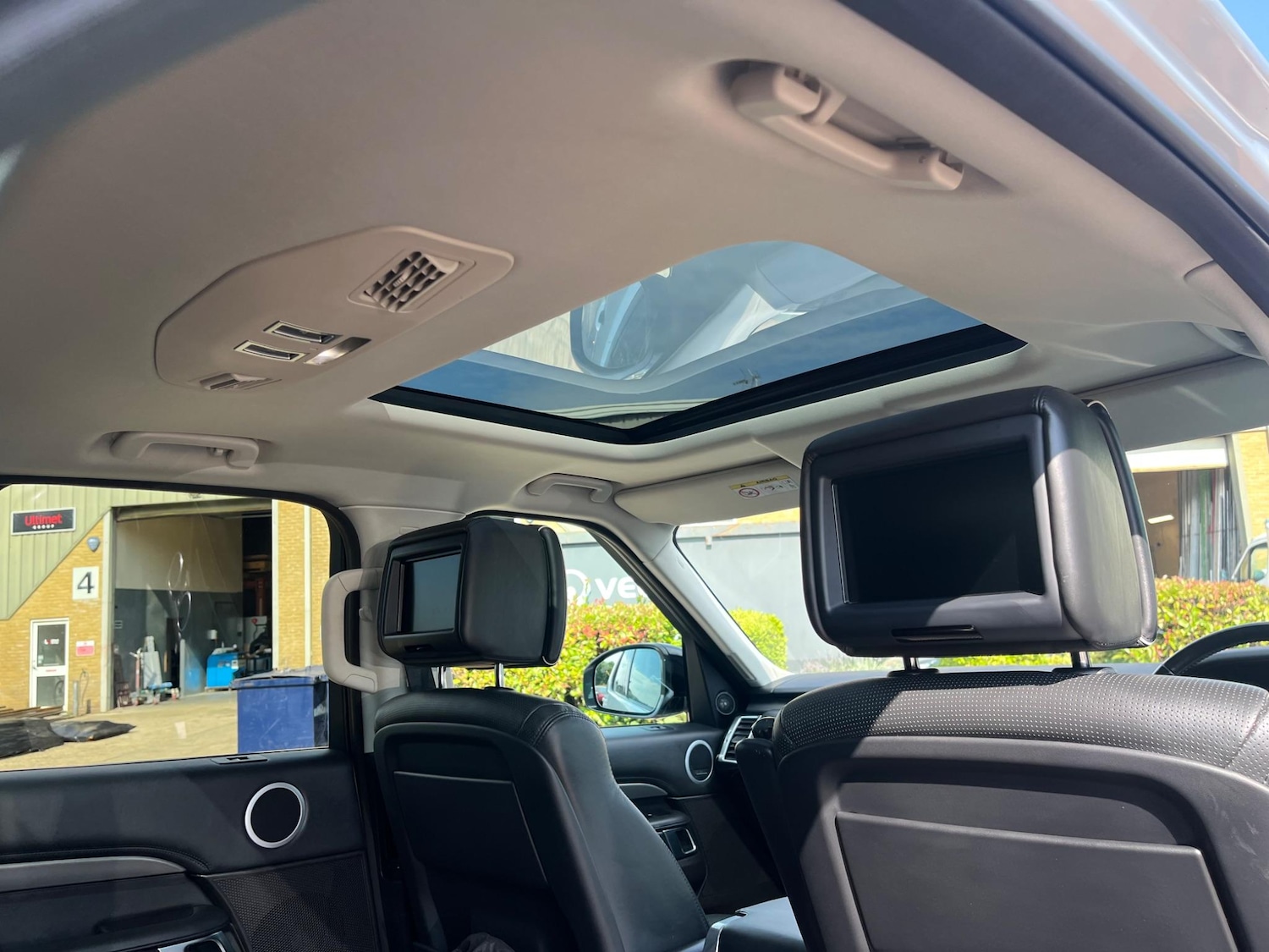 Used Land Rover Discovery for sale - 76690929: Photo 46