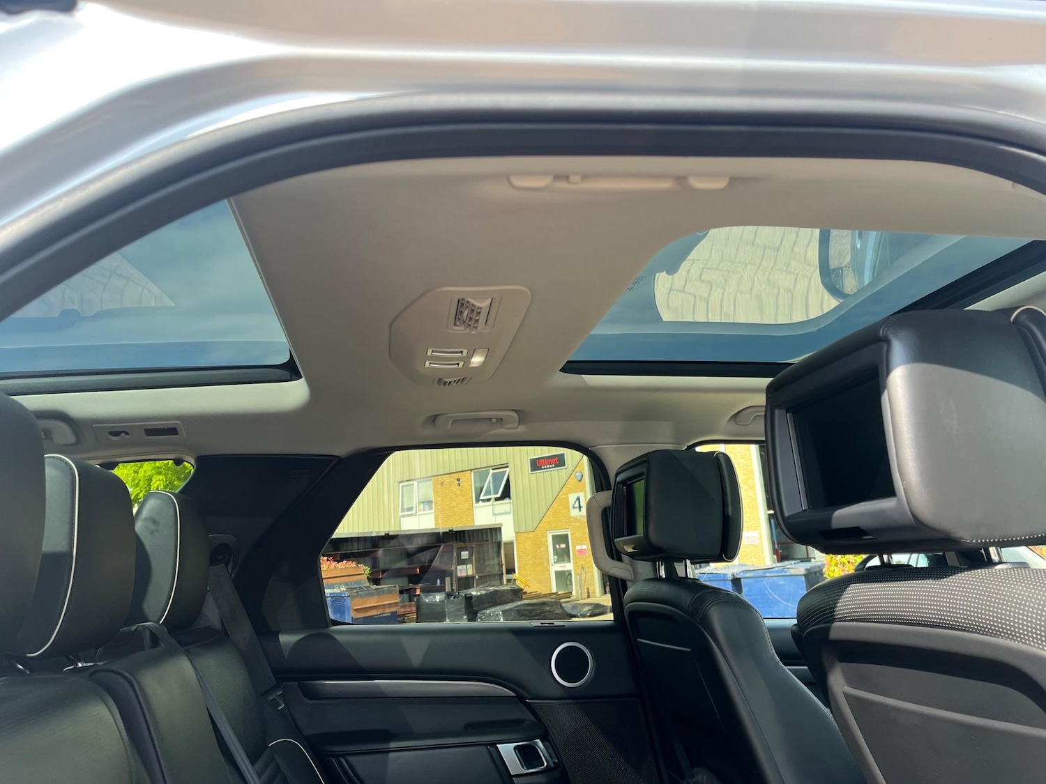 Used Land Rover Discovery for sale - 76690929: Photo 53