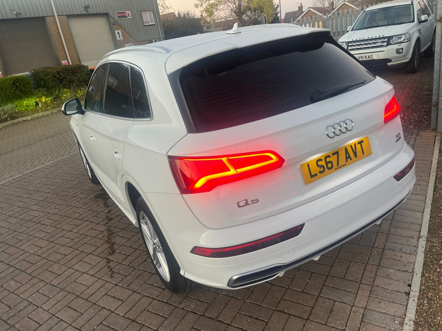 Used Audi Q5 2017 for sale - 76690940: Photo 23