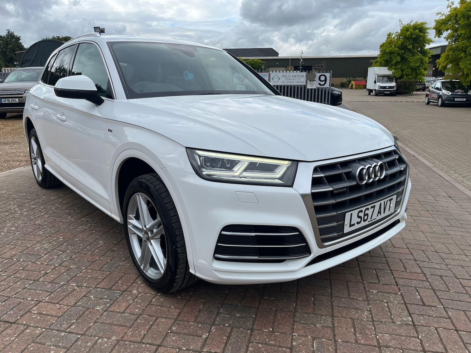 Used Audi Q5 2017 for sale - 76690940: Photo 3