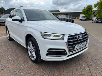 Used Audi Q5 2017 for sale - 76690940: Photo