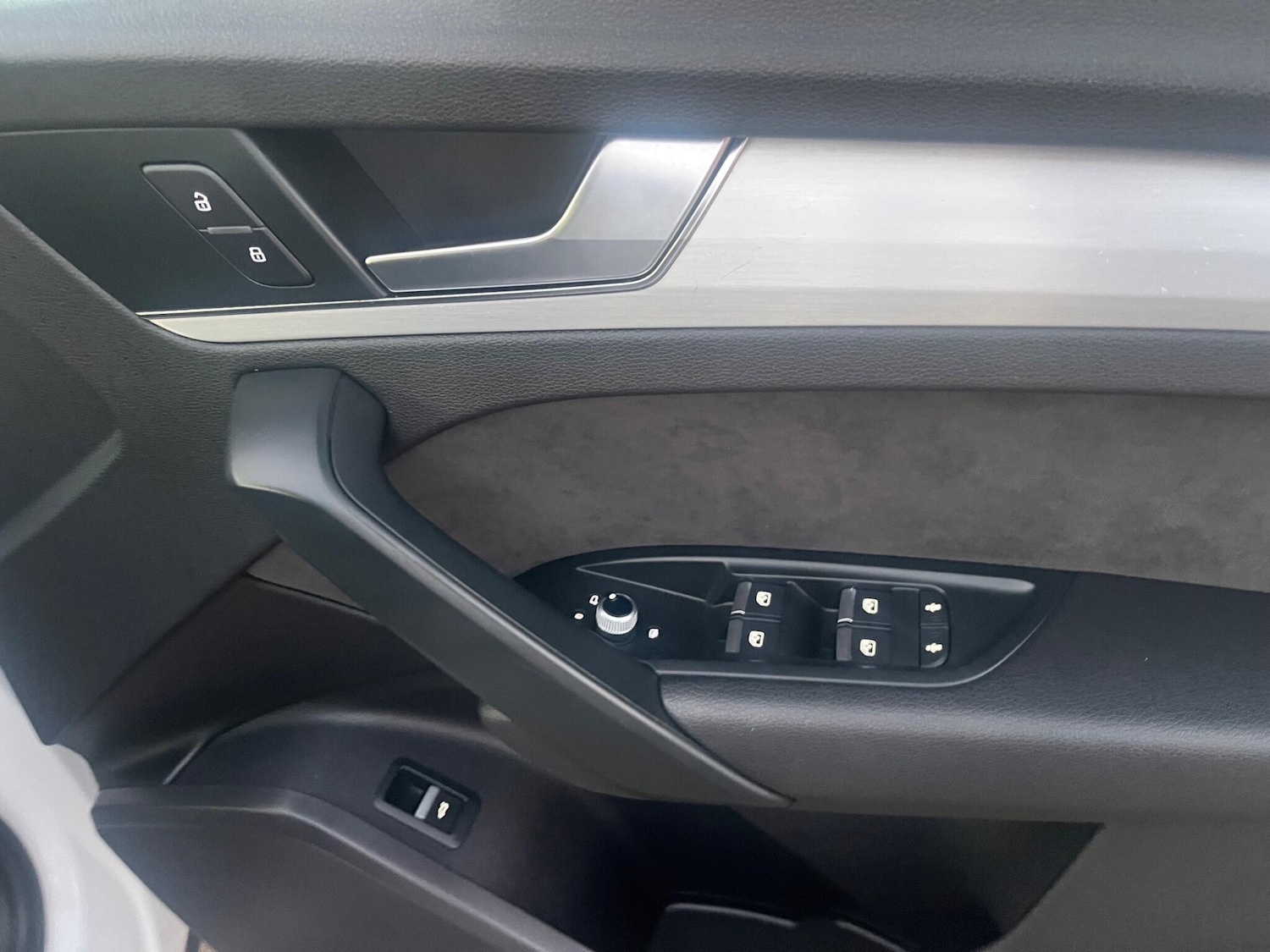 Used Audi Q5 2017 for sale - 76690940: Photo 52