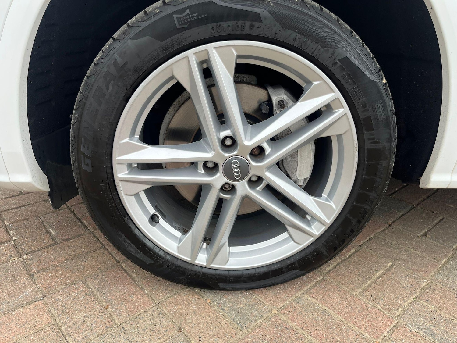 Used Audi Q5 2017 for sale - 76690940: Photo 53