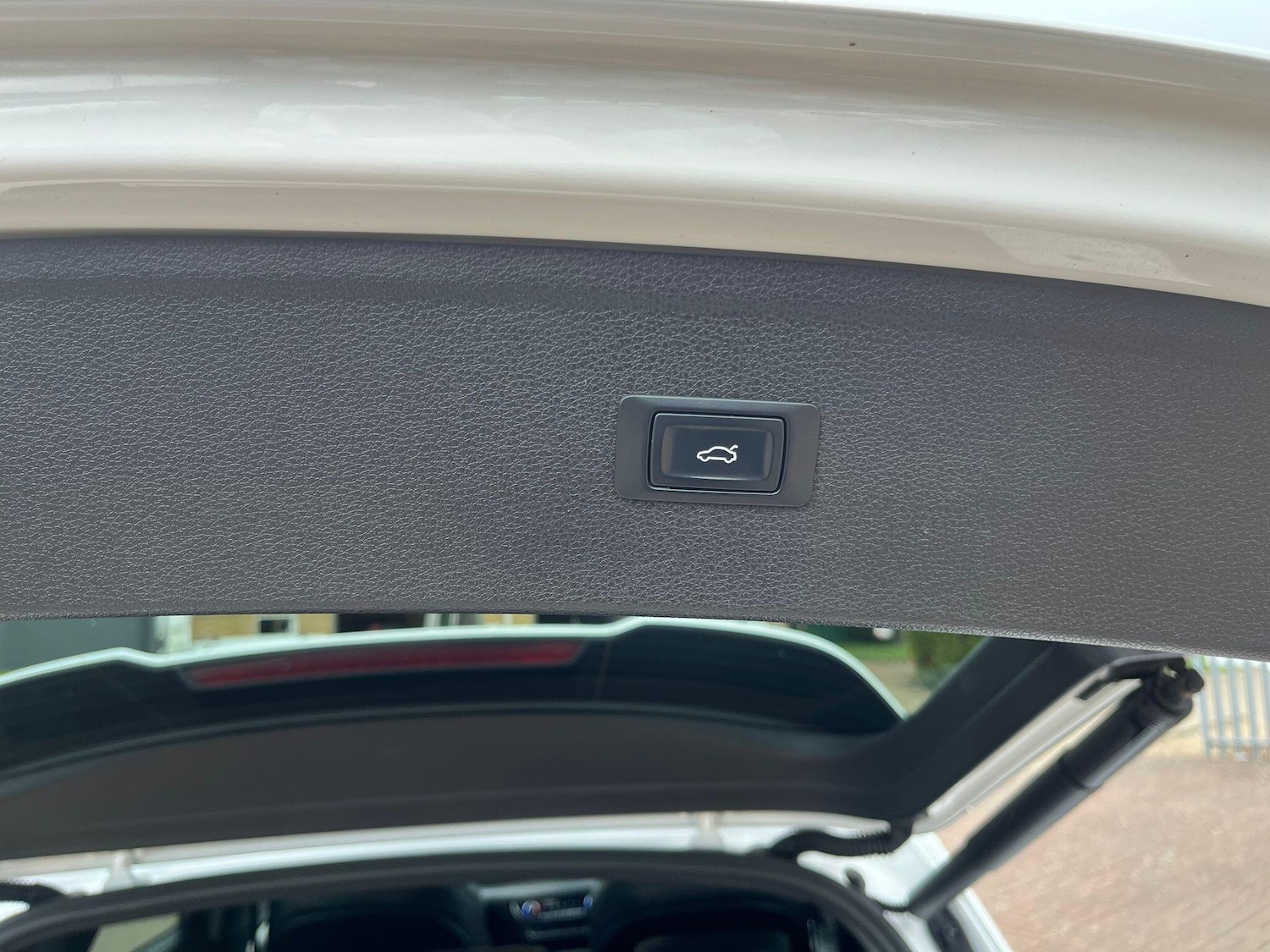 Used Audi Q5 2017 for sale - 76690940: Photo 74