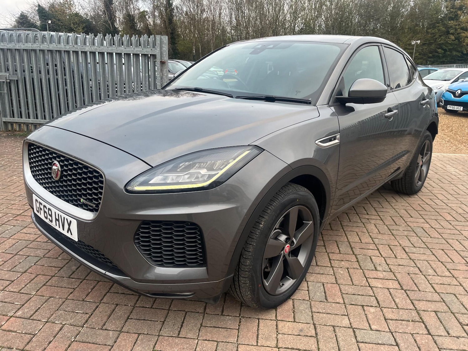 Used Jaguar E-Pace 2019 for sale - 76690948: Photo 14