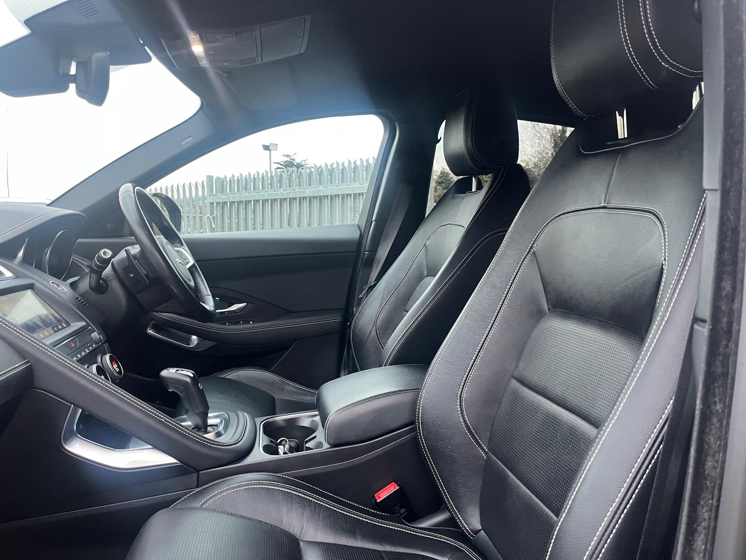 Used Jaguar E-Pace 2019 for sale - 76690948: Photo 20