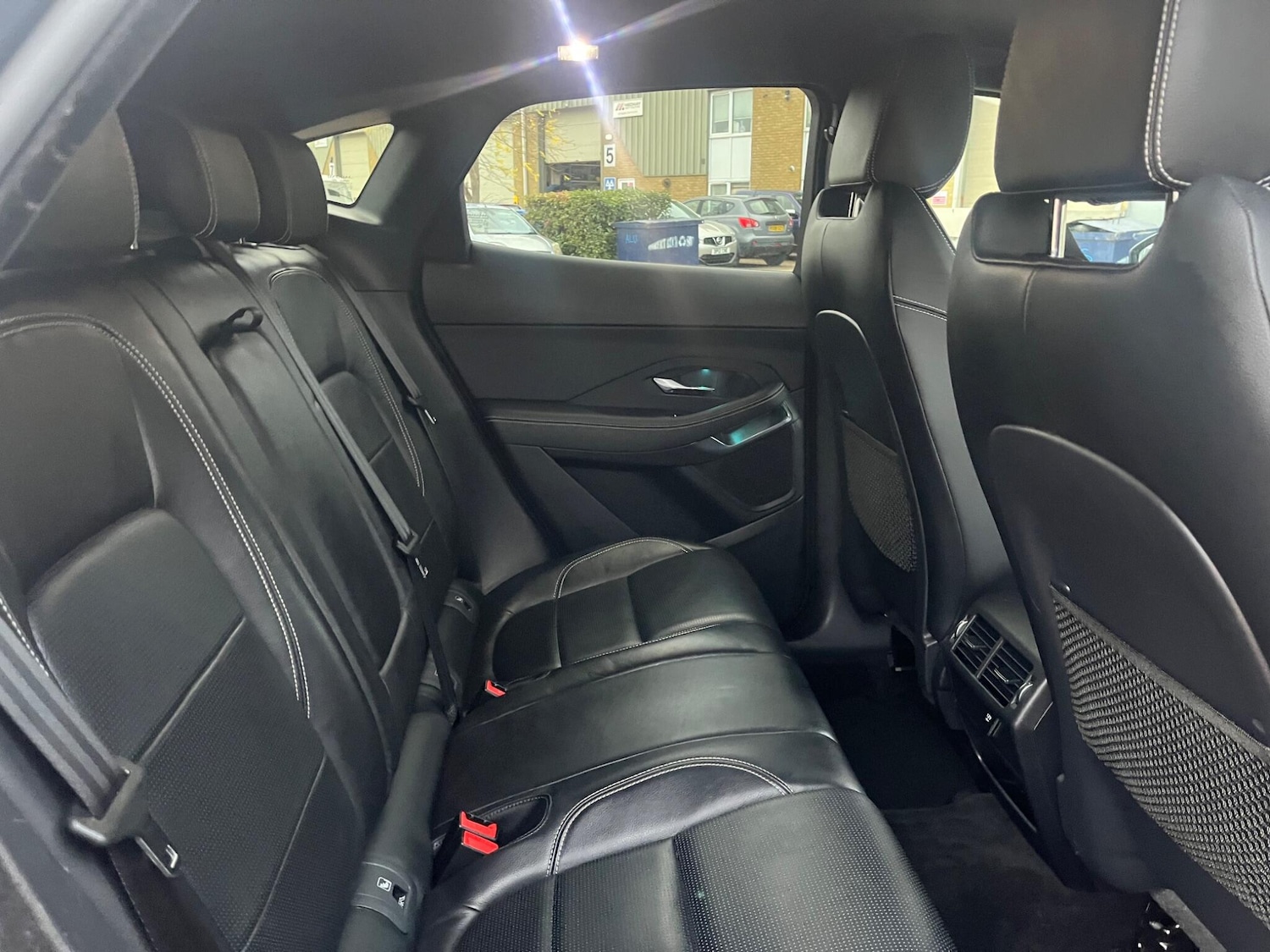 Used Jaguar E-Pace 2019 for sale - 76690948: Photo 34