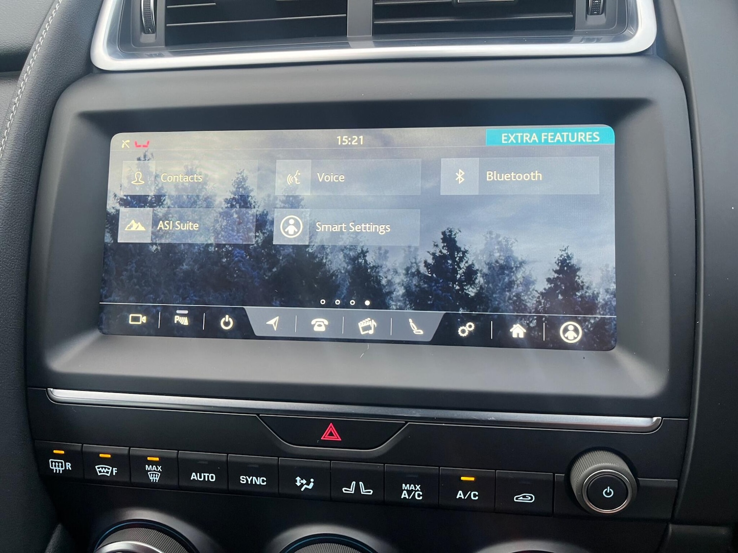 Used Jaguar E-Pace 2019 for sale - 76690948: Photo 40